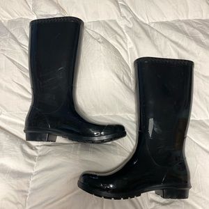 UGG black rainboots